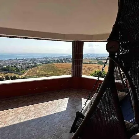 Villa Luxury Mansion Amazing View, Hidden Garden