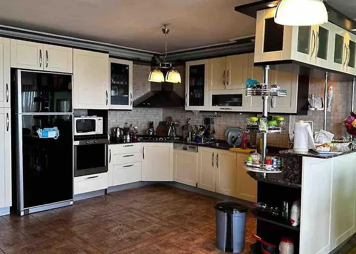 Villa Luxury Mansion Amazing View, Hidden Garden Celâliye