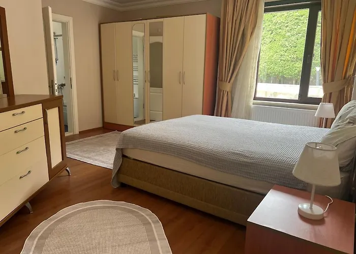 Villa Luxury Mansion Amazing View, Hidden Garden Celâliye