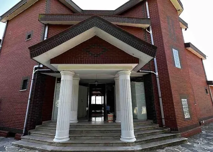 Luxury Mansion Amazing View, Hidden Garden Villa Celâliye